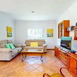 Villa Cuatro Soles En Con Piscina Privada Y Jardín By Family Homes *