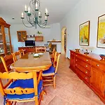 Cuatro Soles En Con Piscina Privada Y Jardín By Family Homes *