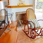 Villa Cuatro Soles En Con Piscina Privada Y Jardín By Family Homes *