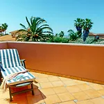 Villa Cuatro Soles En Con Piscina Privada Y Jardín By Family Homes
